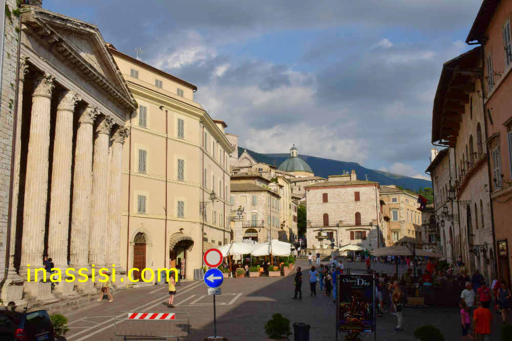 Piazza del Comune di Assisi