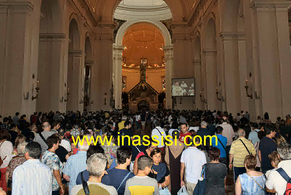 Santa Maria degli Angeli in Porziuncola - la Festa del Perdono di Assisi